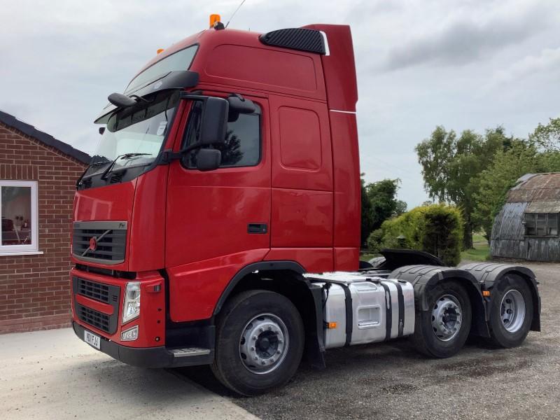 VOLVO FH 460 6X2 TRACTOR UNIT 2011 | Whitehill Commercials