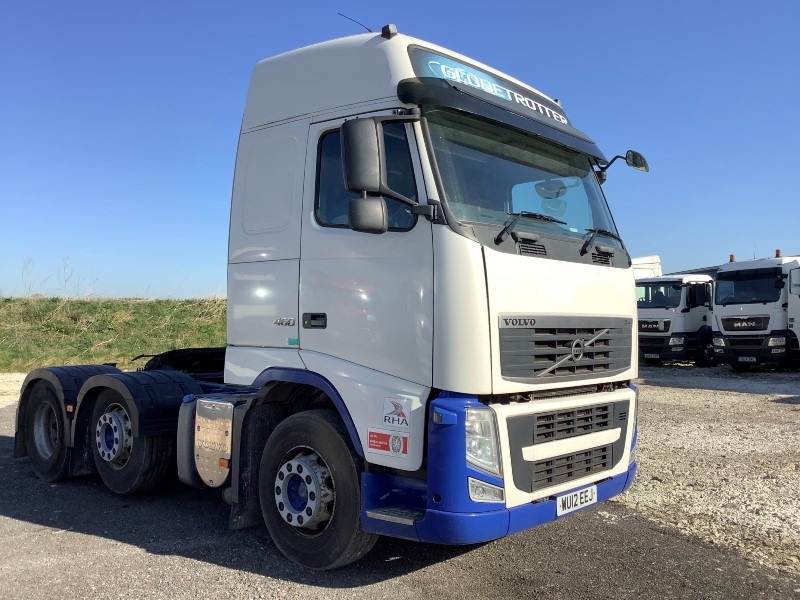 VOLVO FH460 6X2 MIDLIFT TRACTOR UNIT 2012 | Whitehill Commercials